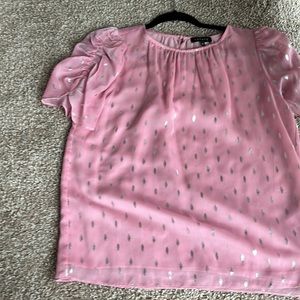 NWT 1. state pink flory top with sheer sleeves and silver detail